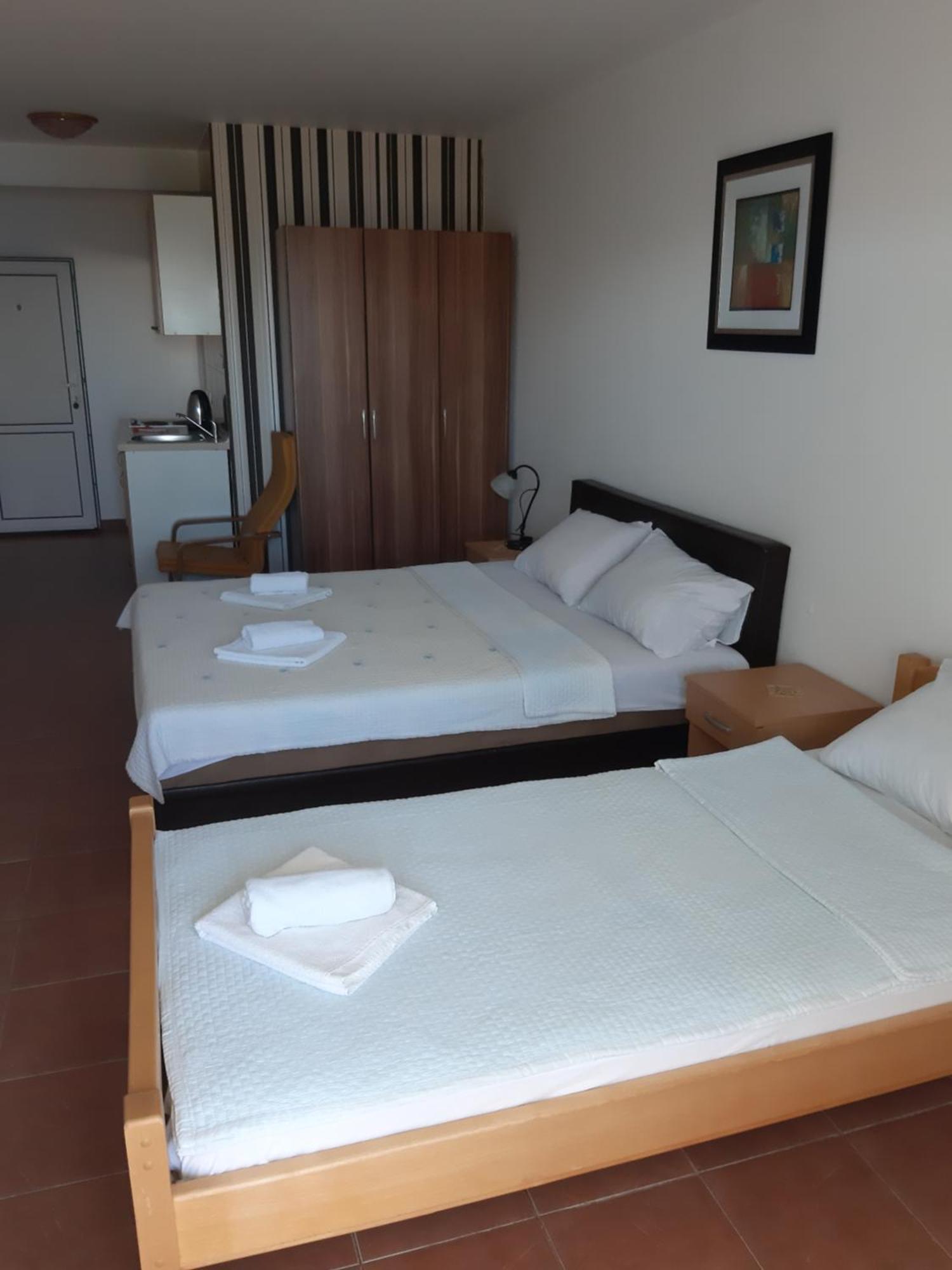 סוטומורה Guest House Perovic חדר תמונה